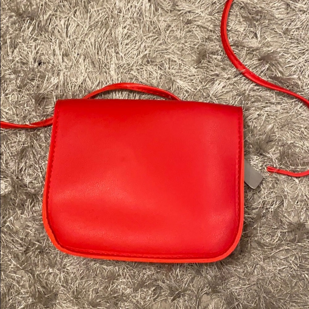 Red mini bag - Picture 4 of 4